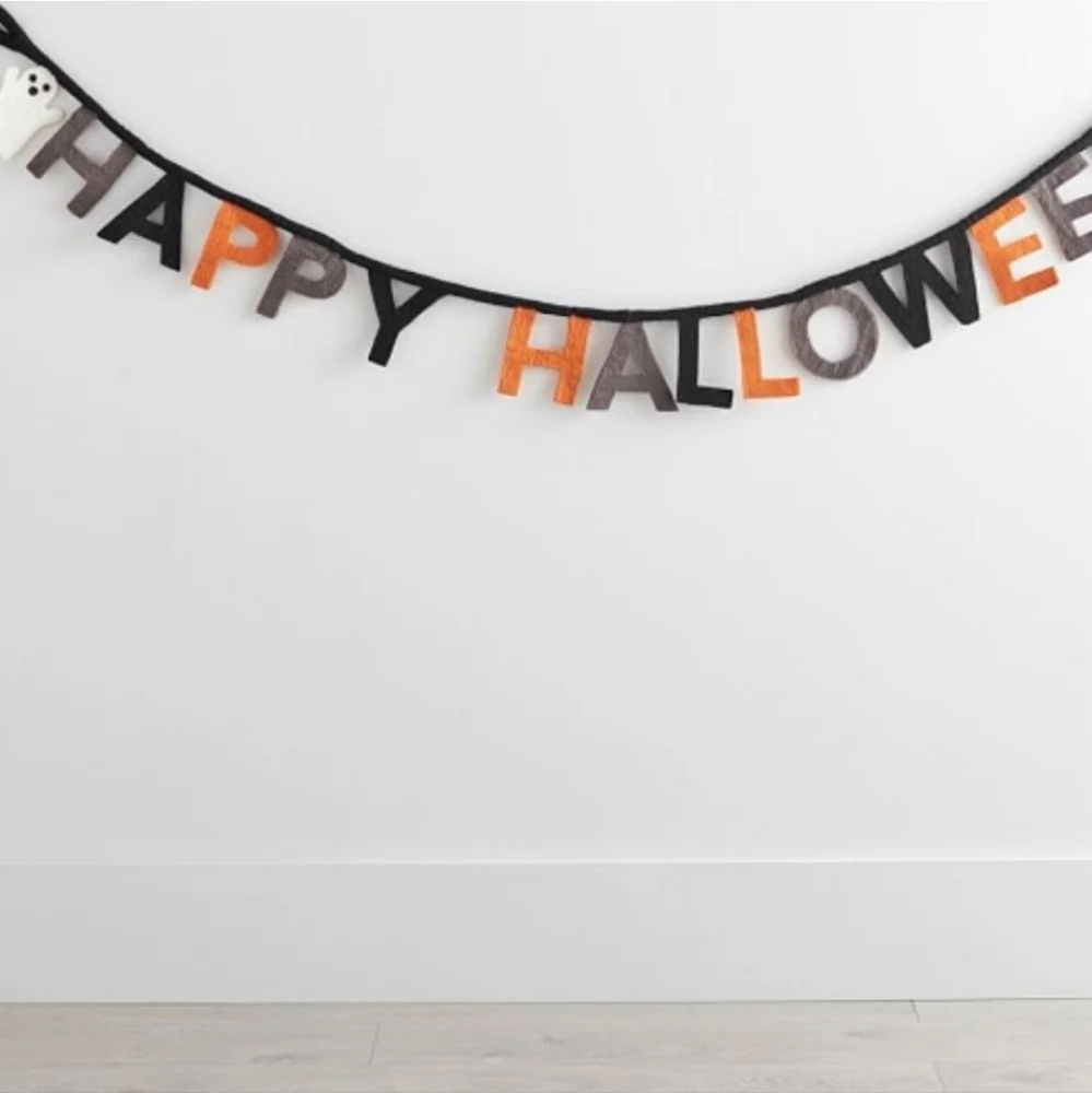 NEW Happy Halloween Felt Garland Decoration Brand new